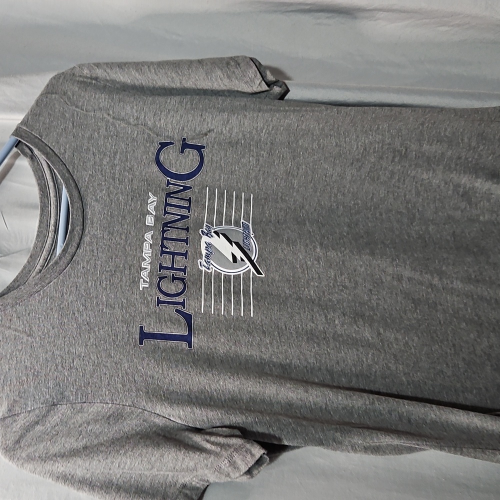 NHL TAMPA BAY LIGHTNING TSHIRT
